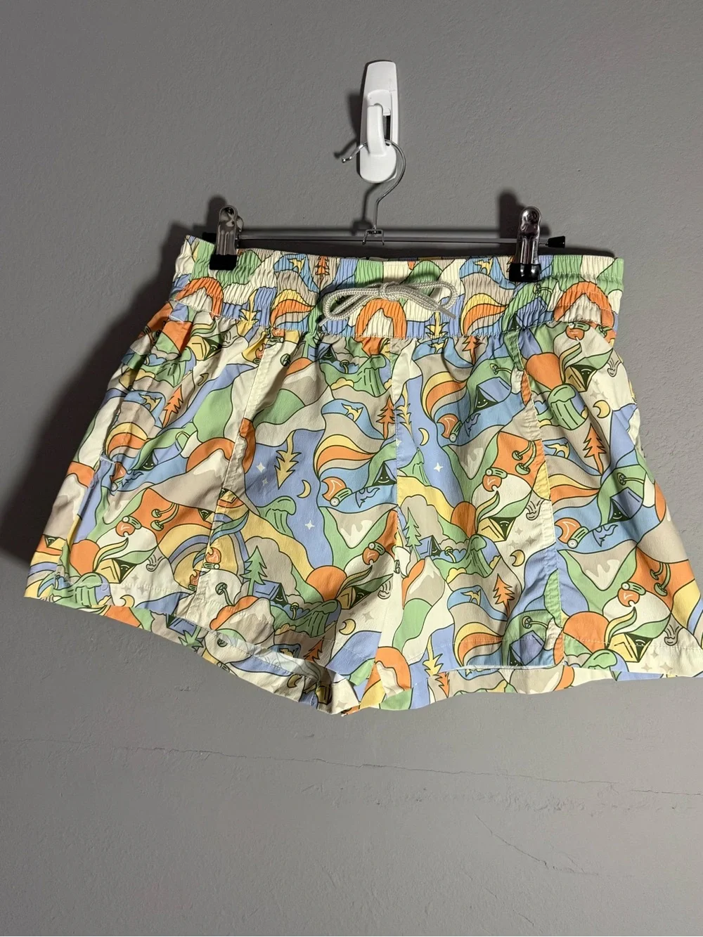 Columbia Women's Pastel Multicolor Athletic Shorts